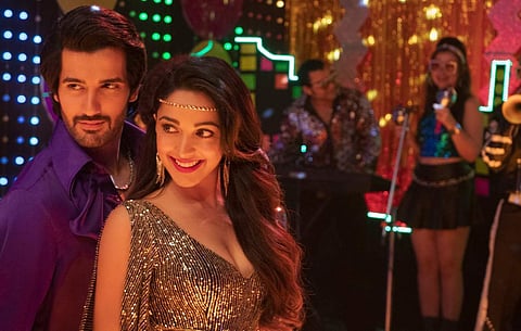 Kiara Advani and Aditya Seal go retro for Indoo Ki Jawani song Dil Tera