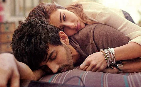 Love Aaj Kal Movie Review: A garbled, unforgivable mess