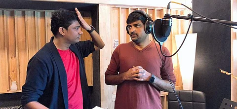 Sathish turns singer for Rajavamsam  