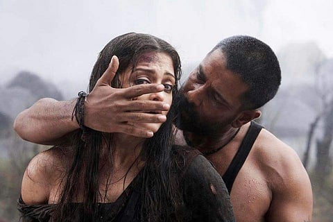 Here are some magical frames from Raavanan, conceived and created by cinematographers Manikandan and Santhosh Sivan.