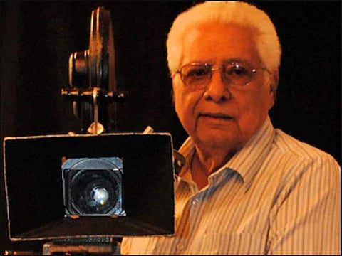 Legendary filmmaker Basu Chatterjee passes away