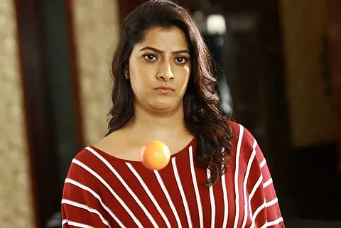 Malayali cop pens Varalaxmi Sarathkumar's Tamil film Colours