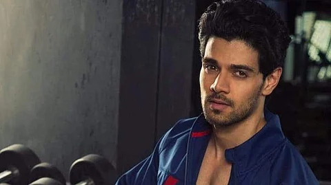 Sooraj Pancholi quits Instagram: I need to breathe #Suffocated