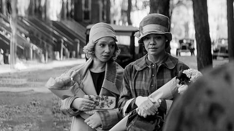 Passing Movie Review: A subtle, complex drama about race and identity