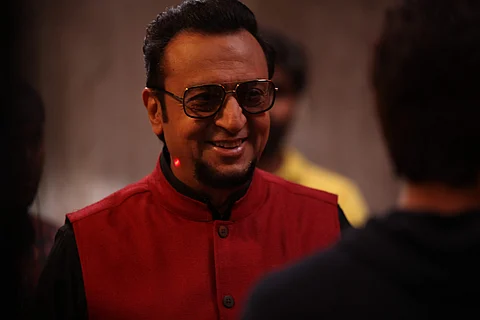 Gulshan Grover in Cash