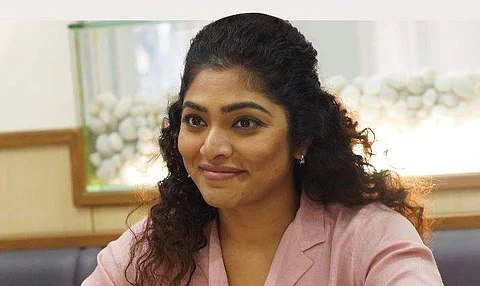 Rima Kallingal in Chithirai Sevvanam