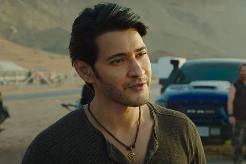 A still of Mahesh Babu in Sarkaru Vaari Paata