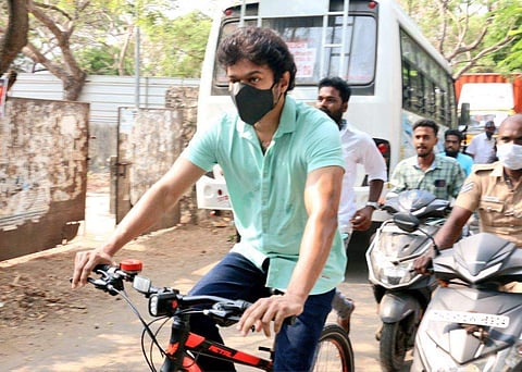 Tamil Nadu Elections 2021: Vijay cycles his way to the polling booth