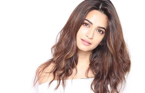 Kriti Kharbanda completes 12 years in film industry, Pulkit Samrat calls her an ‘inspiration’