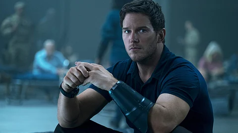 The Tomorrow War Movie Review: Predictable storytelling comes in the way of spectacle
