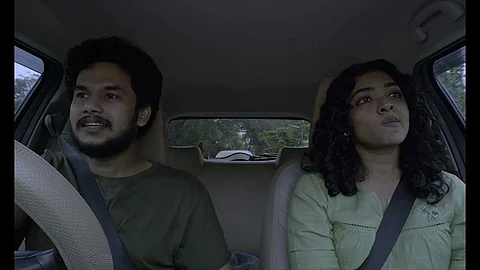 Santhoshathinte Onnam Rahasyam movie review: Impressively fluid single-take drama