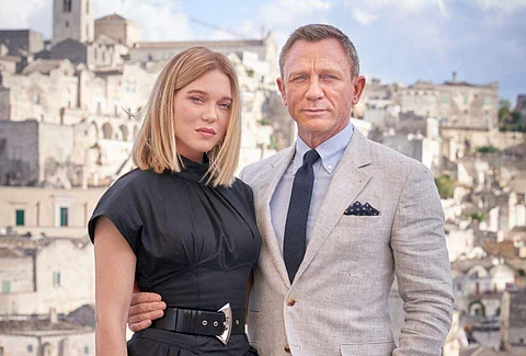 Lea Seydoux  and Daniel Craig in No Time To Die