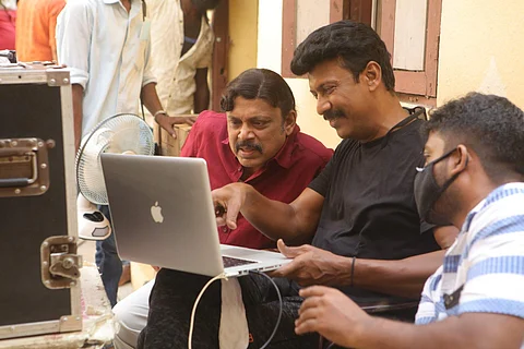 Samuthirakani and Thambi Ramaiah from the sets of Vinodhaya Sitham