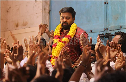 Kombu Vatcha Singamda Movie Review: A subdued Sasikumar shoulders an okayish Sundarapandian reboot