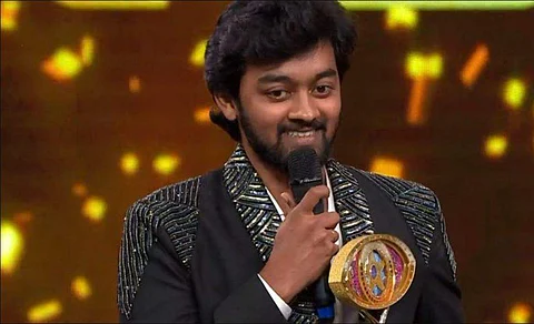 Bigg Boss Season five winner announced: Raju Jeyamohan wins the title