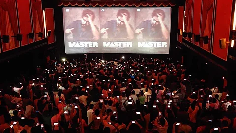 The changing identity of the theatre film