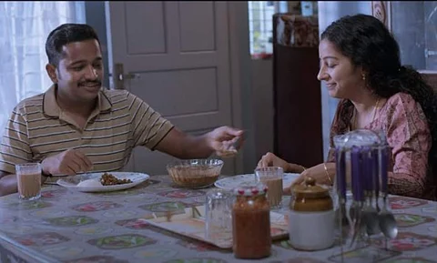Jaya Jaya Jaya Jaya Hey Review: Razor-sharp satire induces chills and laughs at once