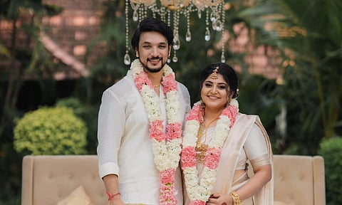 Gautham Karthik and Manjima Mohan