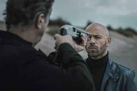 Restless Movie Review: Predictable crime drama that fails to utilise its potential