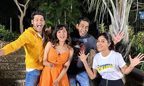Nikamma cast