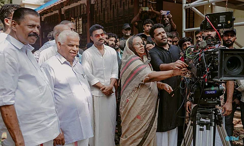 Aashiq Abu's Neelavelicham goes on floors in Thalassery