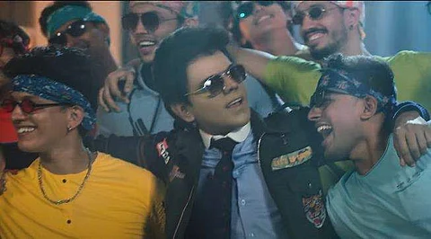 Mosalo Mosalu, Harris Jayaraj's first single for The Legend out 
