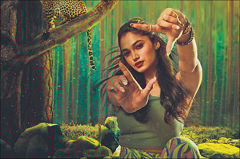 Reeshma Nanaiah dons the role of wildlife photographer in Baanadariyalli