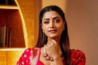 Mamta Mohandas joins Thankar Bachan's Karumegangal Kalaiginrana