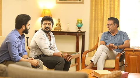 Prakash Raj joins Komal Kumar’s Kalaya Namaha