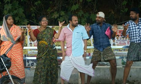 Chewing Gum Video Song from Ayalvaashi is here