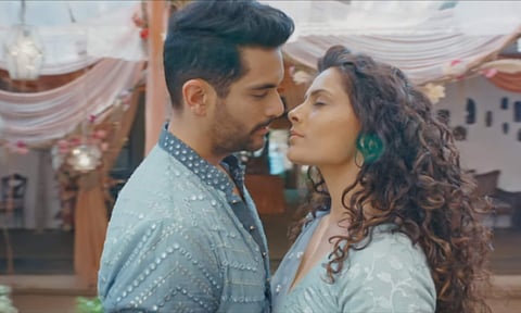 Dil Dum Chhalla song from Ghoomer out