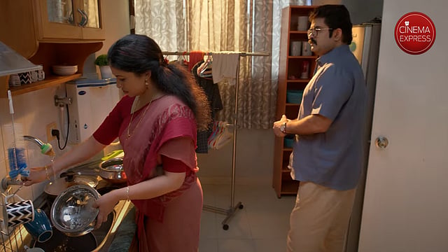 Raveendra Nee Evide? teaser: Anoop Menon is a suspicious husband in ...