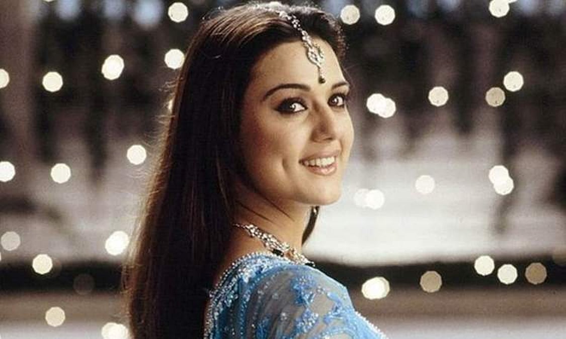 Brunette sport zalida sikiladi Jinsiy aloqa video yosh video